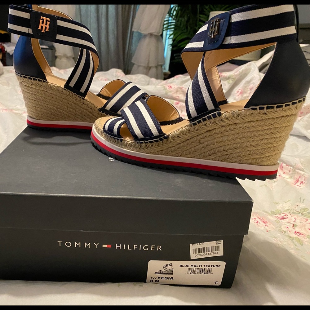 Wedge heel
